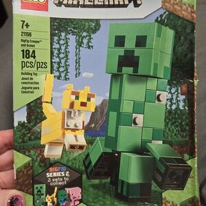 Lego Green Creeper and Yellow Ocelot Minecraft BigFig